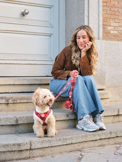 ARNES AJUSTABLE PARA PERRO TARTÁN RED
